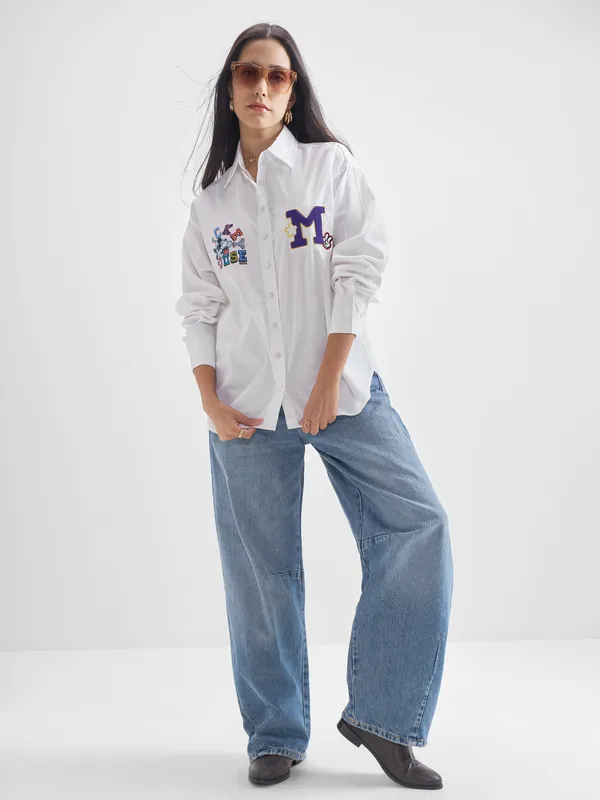 Disney By Tokyo Talkies Women White Mickey Mouse Printed Casual Shirt