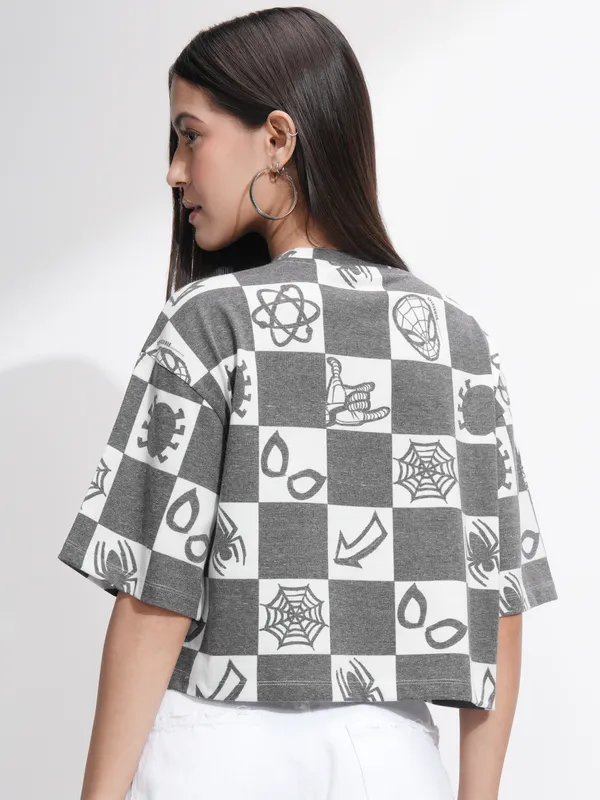 Marvel By Tokyo Talkies Women Black Spider-Man Printed Round Neck T-Shirt