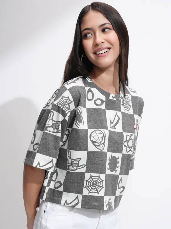 Marvel By Tokyo Talkies Women Black Spider-Man Printed Round Neck T-Shirt