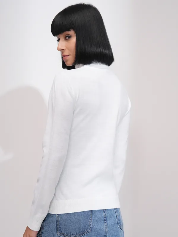  Tokyo Talkies Women Cream Turtle Neck Sweaters