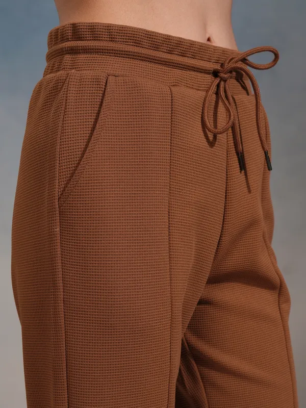 Tokyo Talkies Women Brown Top With Joggers