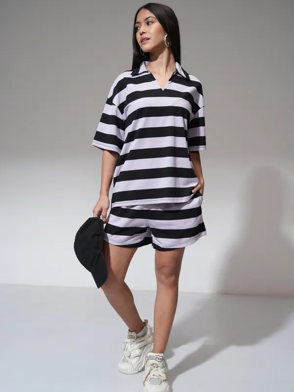 Tokyo Talkies Women Purple T-shirt With Short