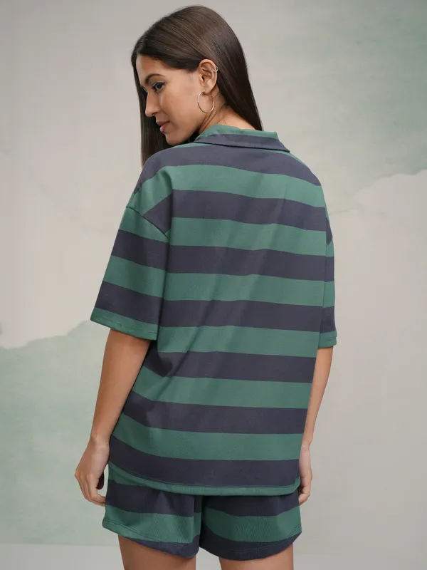 Tokyo Talkies Women Green T-shirt With Short