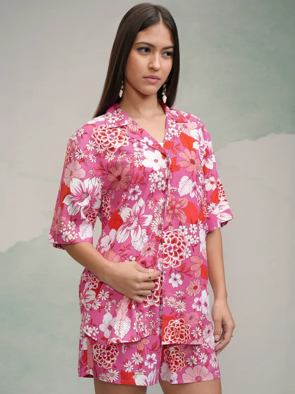 Tokyo Talkies Women Pink Shirt With Short
