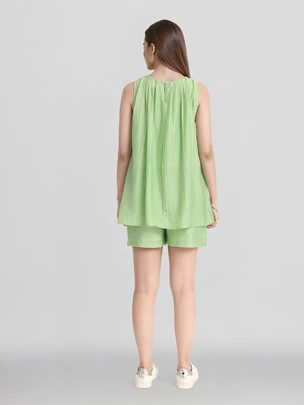 ESPYR By Tokyo Talkies Women Green Top With Shorts Co-Ords