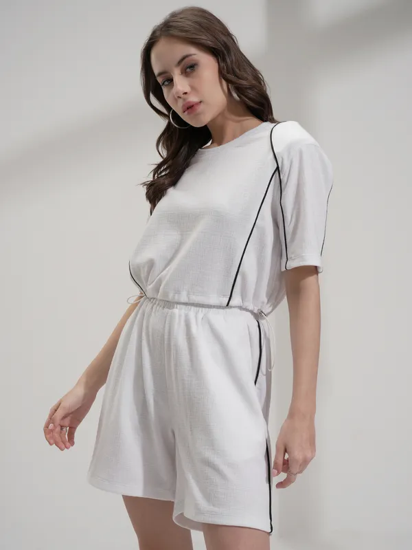 Tokyo Talkies Women White Top With Shorts Co-Ords