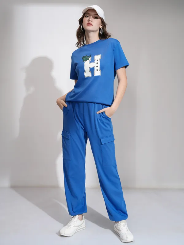 Tokyo Talkies Women Blue T-Shirt With Joggers Co-Ords