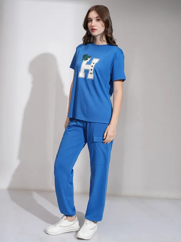 Tokyo Talkies Women Blue T-Shirt With Joggers Co-Ords