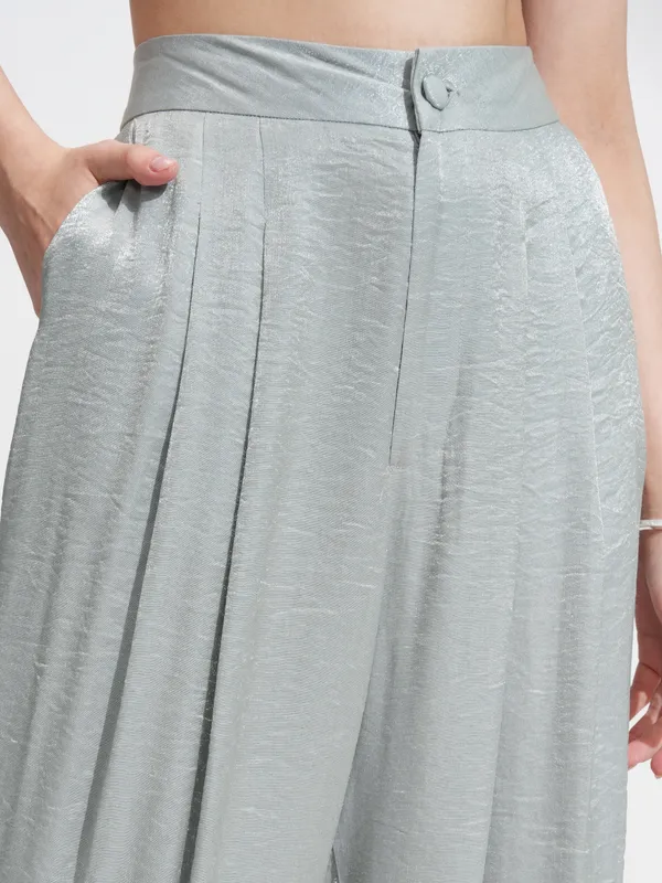 Tokyo Talkies Women Silver Top With Palazzos