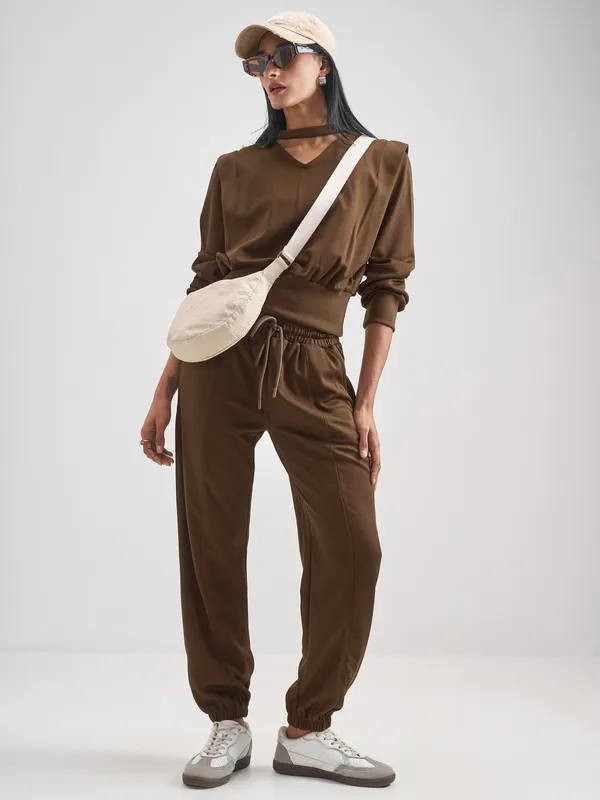 Street By Tokyo Talkies Women Brown Top With Jogger Co-Ords