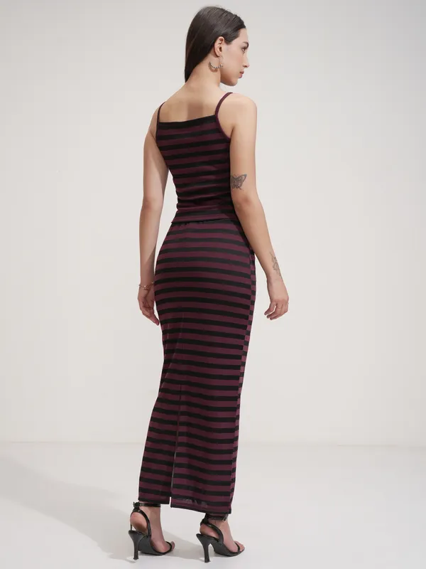 Tokyo Talkies Women Purple Top With Skirt