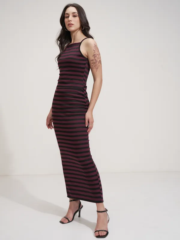 Tokyo Talkies Women Purple Top With Skirt