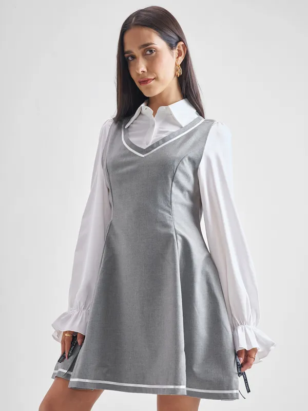 ESPYR By Tokyo Talkies Women Solid Shirt Dress