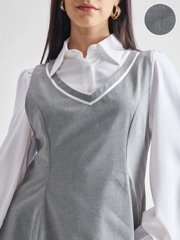 ESPYR By Tokyo Talkies Women Solid Shirt Dress