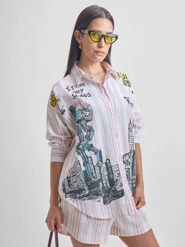 ESPYR By Tokyo Talkies Women White Shirt With Shorts Co-ords