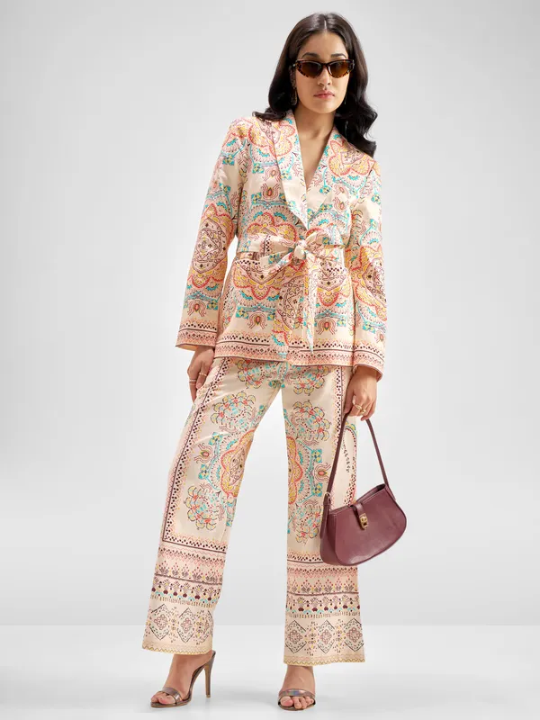 Chic By Tokyo Talkies Women Multi Blazer With Trouser Co-Ords