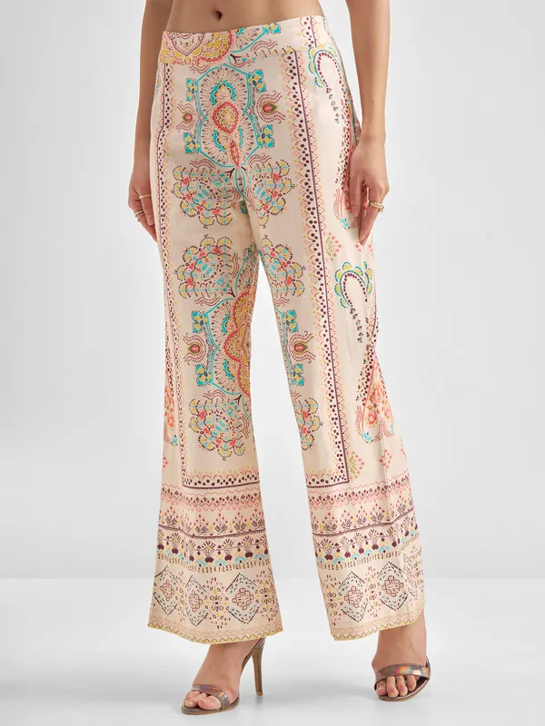 Chic By Tokyo Talkies Women Multi Blazer With Trouser Co-Ords