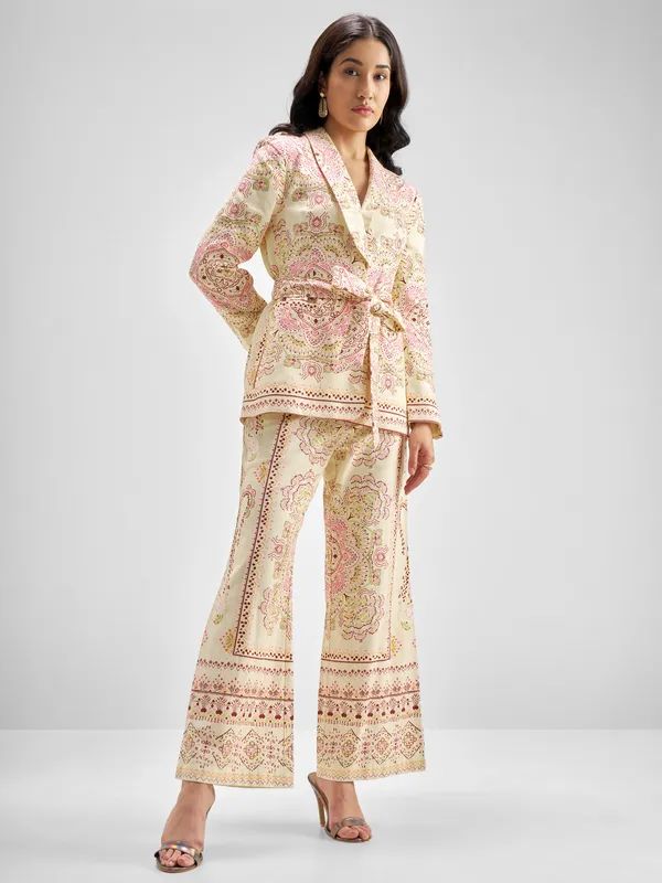 Chic By Tokyo Talkies Women Multi Blazer With Trouser Co-Ords