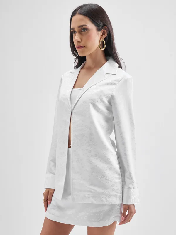 Chic By Tokyo Talkies Women White Coat With Skirt Co-Ords