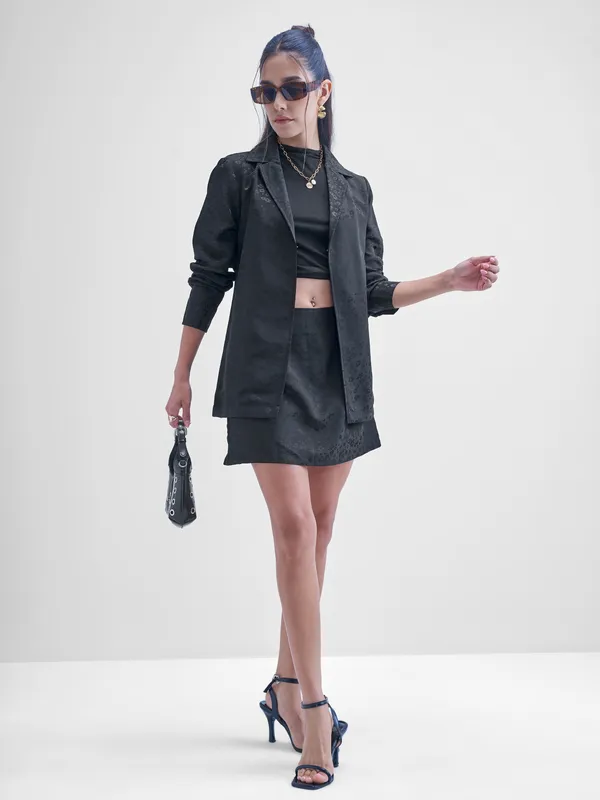 ESPYR By Tokyo Talkies Women Black Blazer With Skirt Co-Ords