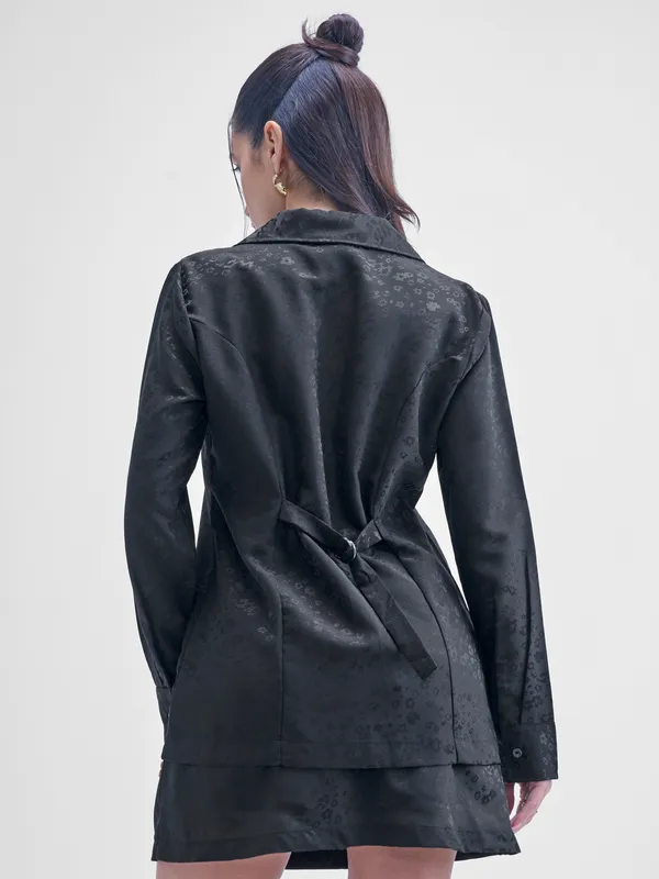 ESPYR By Tokyo Talkies Women Black Blazer With Skirt Co-Ords