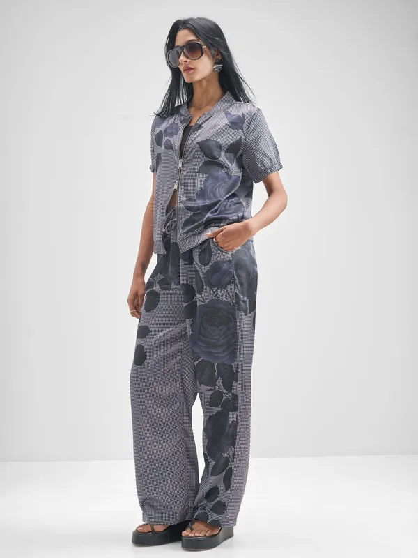 Tokyo Talkies Women Grey Shirt With Trouser Co-Ords