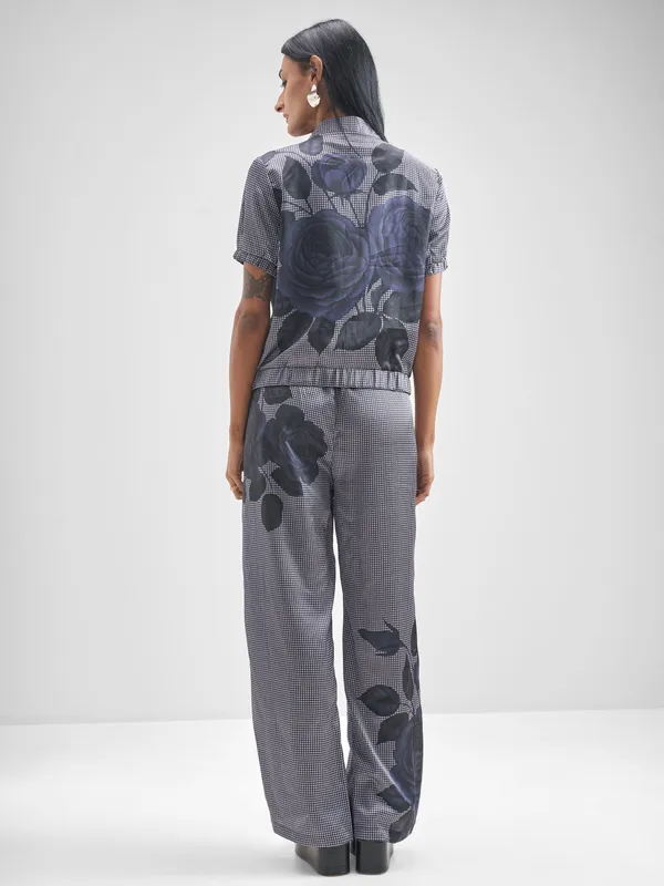 Tokyo Talkies Women Grey Shirt With Trouser Co-Ords