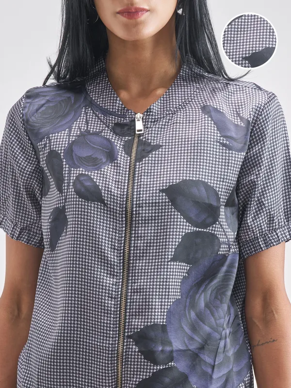 Tokyo Talkies Women Grey Shirt With Trouser Co-Ords