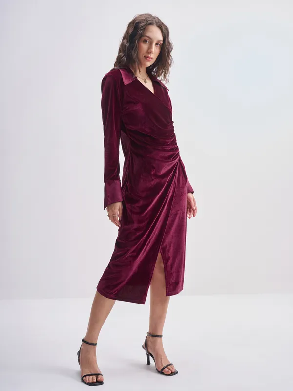 Tokyo Talkies Women Maroon Solid Shirt Dress