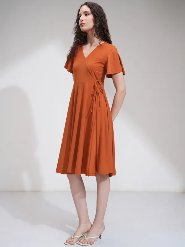 Tokyo Talkies Women Rust Solid Wrap Dress