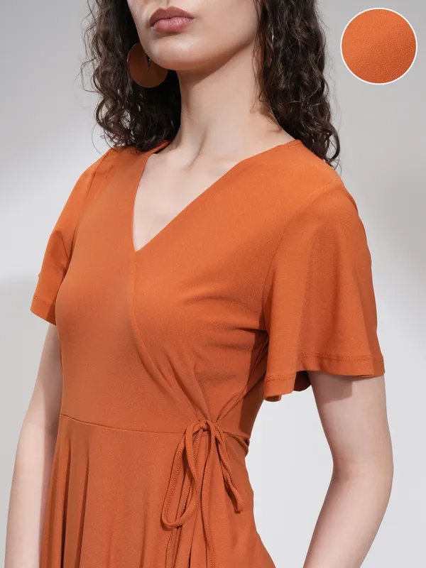 Tokyo Talkies Women Rust Solid Wrap Dress