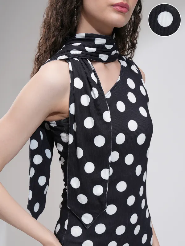 Tokyo Talkies Women Black Printed Bodycon Dress