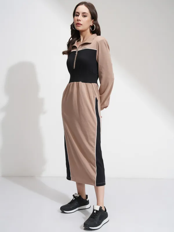 Tokyo Talkies Women Beige Solid Bodycon Dress