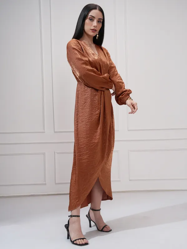 Tokyo Talkies Women Brown Self Design Wrap Dress