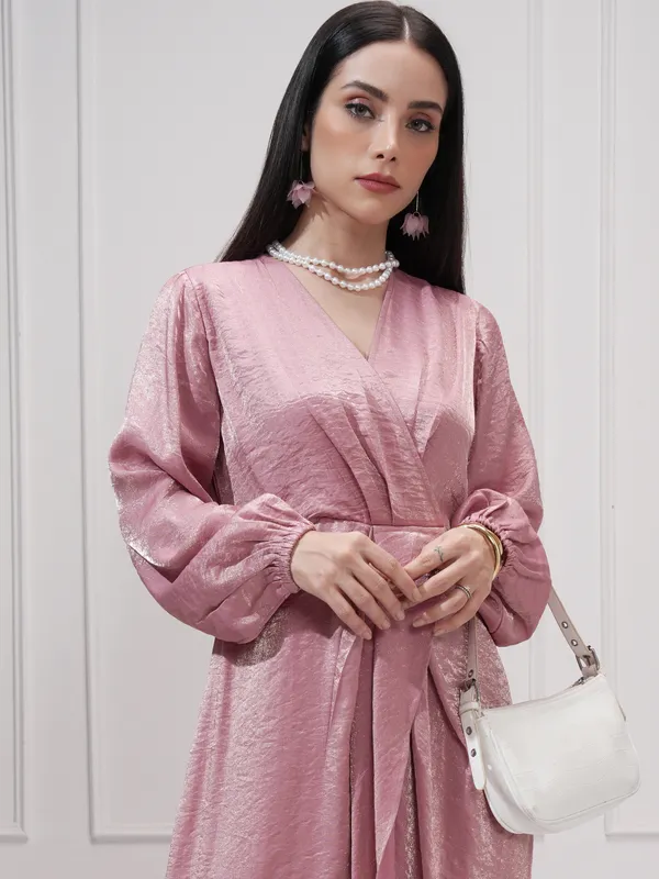 Tokyo Talkies Women Pink Self Design Wrap Dress