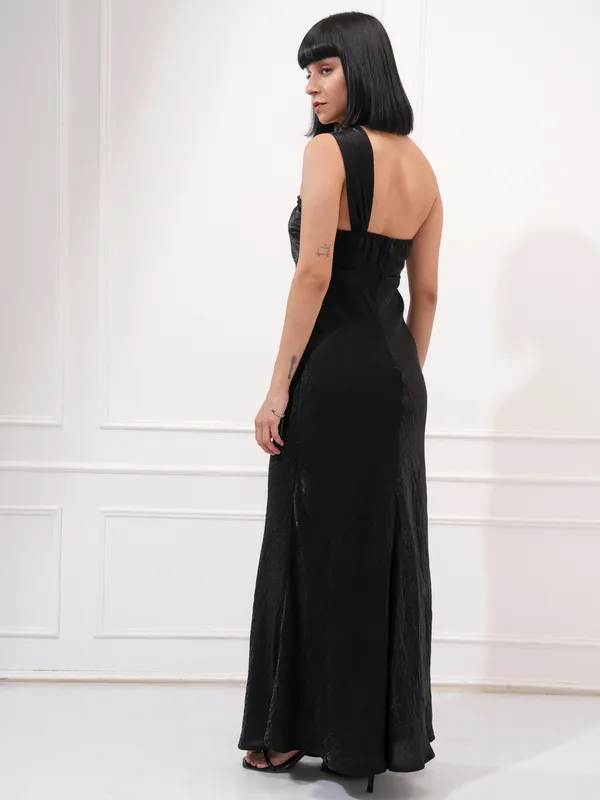 Tokyo Talkies Women Black Solid Maxi Dress