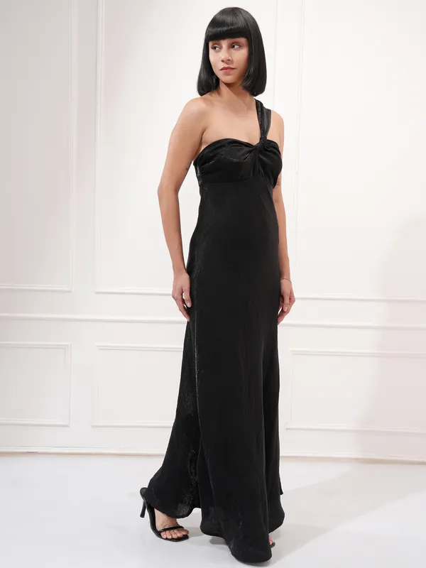 Tokyo Talkies Women Black Solid Maxi Dress