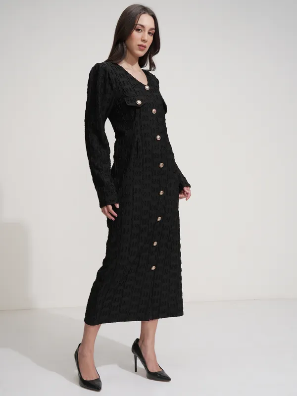 Tokyo Talkies Women Black Self Design Maxi Dress