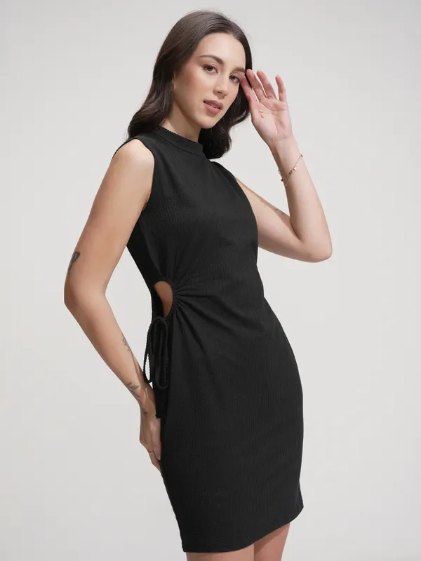 Tokyo Talkies Women Black Solid Sheath Dress
