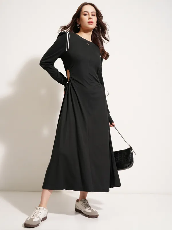 Tokyo Talkies Women Black Solid Maxi Dress