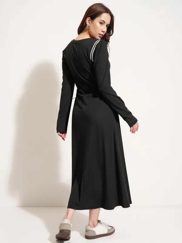 Tokyo Talkies Women Black Solid Maxi Dress
