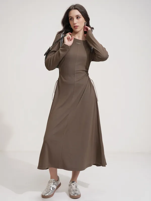 Tokyo Talkies Women Brown Solid Maxi Dress