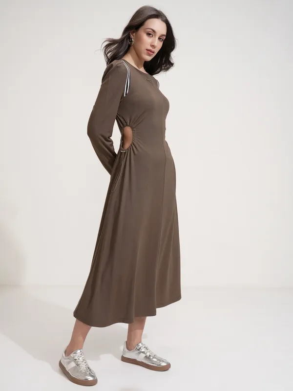 Tokyo Talkies Women Brown Solid Maxi Dress
