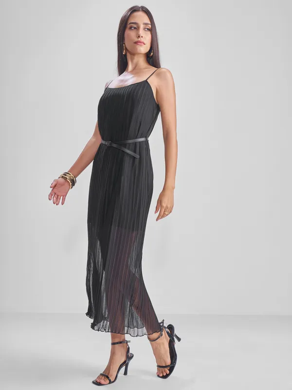 Tokyo Talkies Women Black Solid Maxi Dress