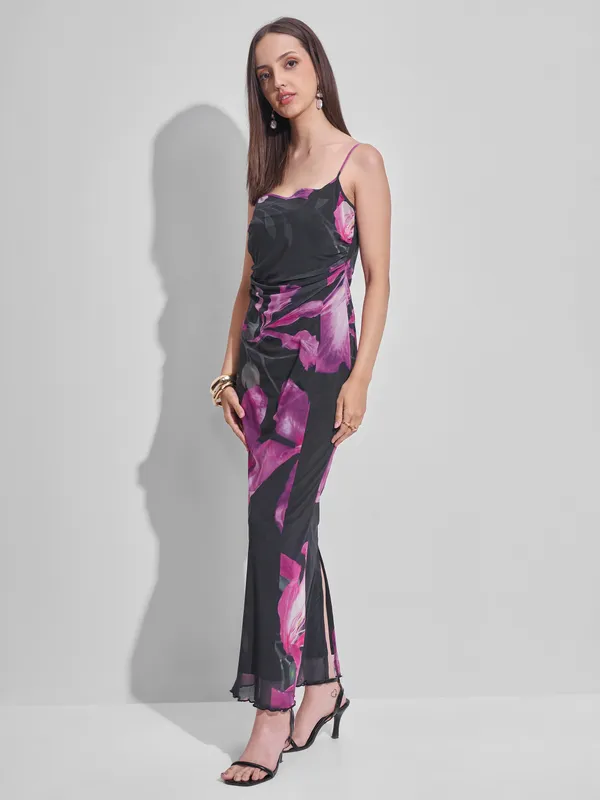 Tokyo Talkies Women Black Printed Sheath Dress