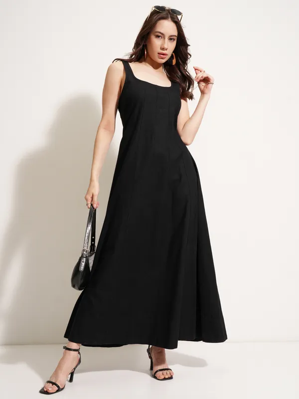 Solid Maxi Dress