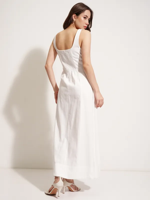 Tokyo Talkies Women White Solid Maxi Dress