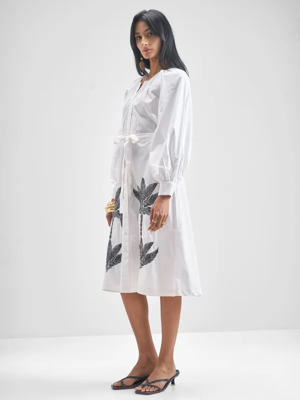 Tokyo Talkies Women White Printed A-Line Dress