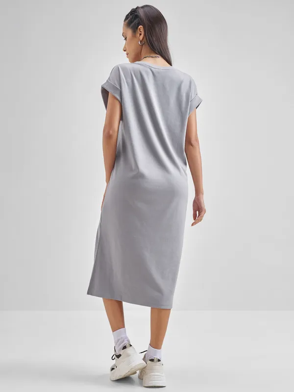 ESPYR By Tokyo Talkies Women Grey Printed T-shirt Dress