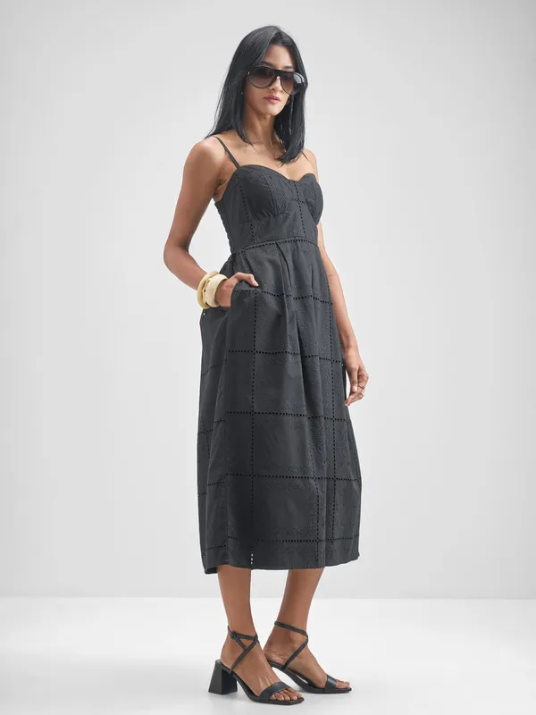 ESPYR By Tokyo Talkies Women Black Embroidered Fit and Flare Dress
